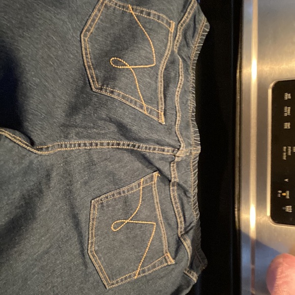 Used plus size 3x boot cut denim pants. - Picture 8 of 8